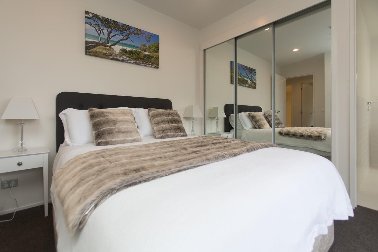 Appartement Perfect Location With Harbour Views à Auckland Extérieur photo
